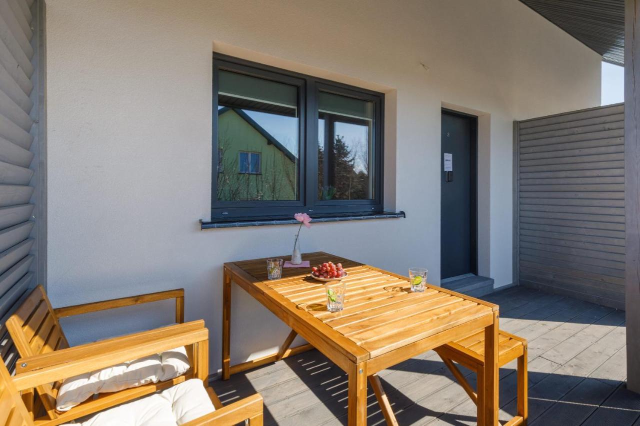 Seaside Escape Pet Friendly Apartments Mielenko By Noclegi Renters Exterior photo