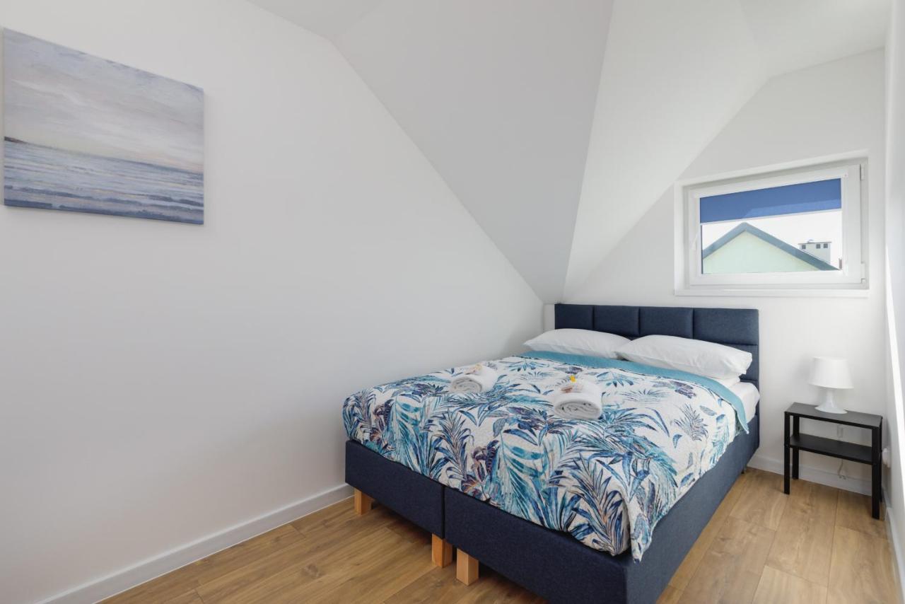 Seaside Escape Pet Friendly Apartments Mielenko By Noclegi Renters Exterior photo